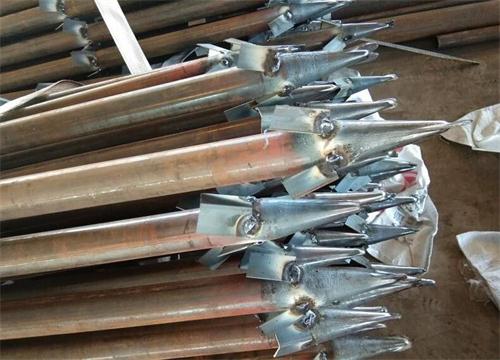 湾里管棚钢花管