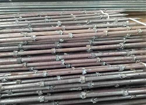 湾里隧道钢花管